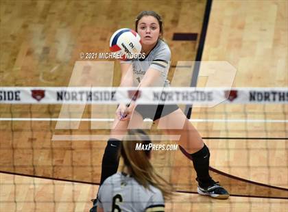 Thumbnail 1 in Bentonville vs. Central (AAA 6A First Round Playoff) photogallery.