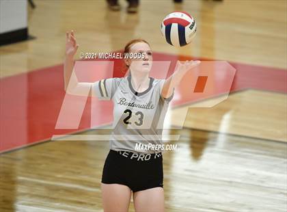 Thumbnail 1 in Bentonville vs. Central (AAA 6A First Round Playoff) photogallery.