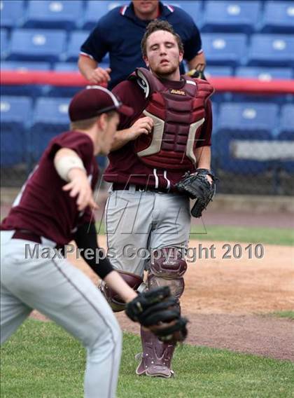 Thumbnail 3 in Tonawanda vs. Westhill (NYSPHSAA Class B Semifinal) photogallery.