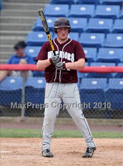 Thumbnail 3 in Tonawanda vs. Westhill (NYSPHSAA Class B Semifinal) photogallery.