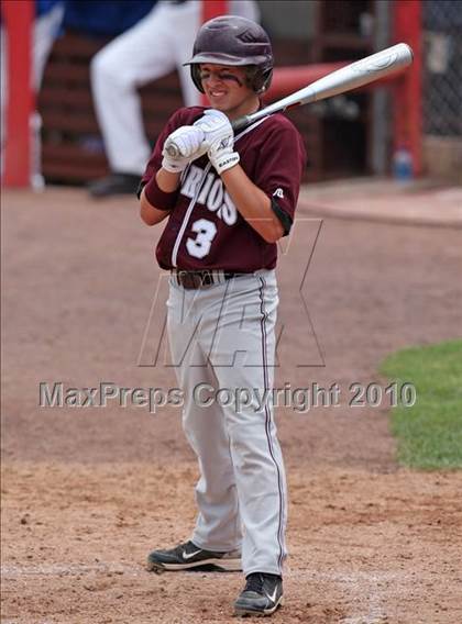Thumbnail 1 in Tonawanda vs. Westhill (NYSPHSAA Class B Semifinal) photogallery.