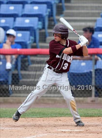 Thumbnail 3 in Tonawanda vs. Westhill (NYSPHSAA Class B Semifinal) photogallery.