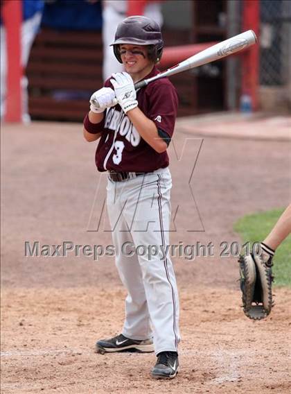 Thumbnail 1 in Tonawanda vs. Westhill (NYSPHSAA Class B Semifinal) photogallery.