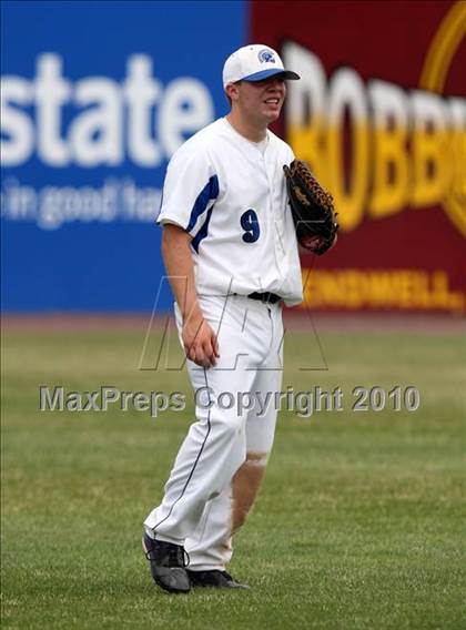 Thumbnail 2 in Tonawanda vs. Westhill (NYSPHSAA Class B Semifinal) photogallery.