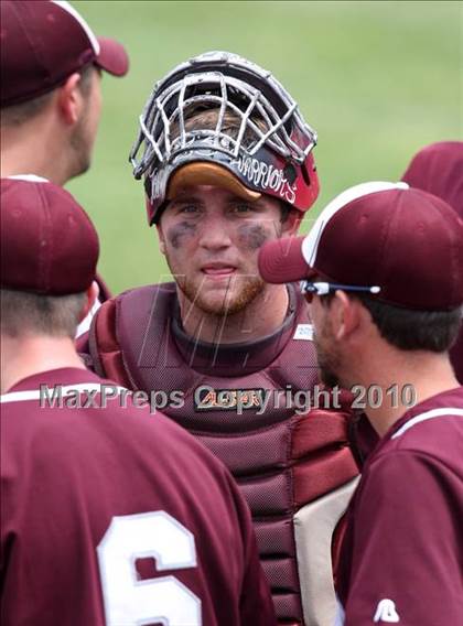 Thumbnail 3 in Tonawanda vs. Westhill (NYSPHSAA Class B Semifinal) photogallery.
