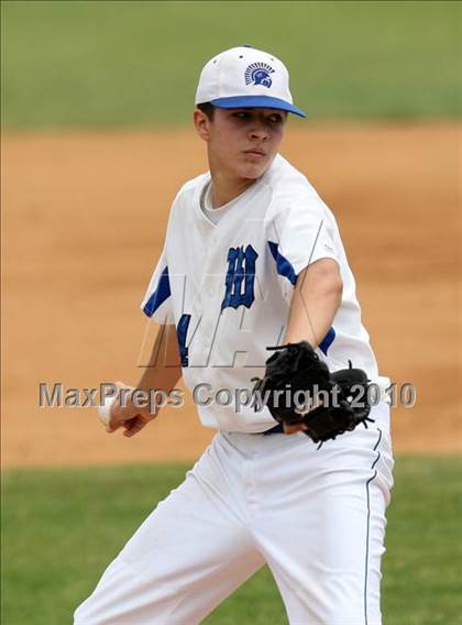 Thumbnail 3 in Tonawanda vs. Westhill (NYSPHSAA Class B Semifinal) photogallery.
