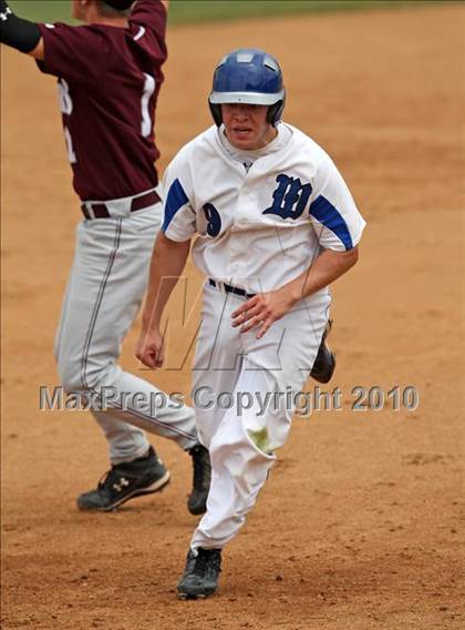 Thumbnail 2 in Tonawanda vs. Westhill (NYSPHSAA Class B Semifinal) photogallery.