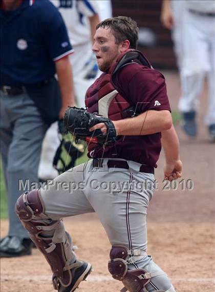 Thumbnail 1 in Tonawanda vs. Westhill (NYSPHSAA Class B Semifinal) photogallery.