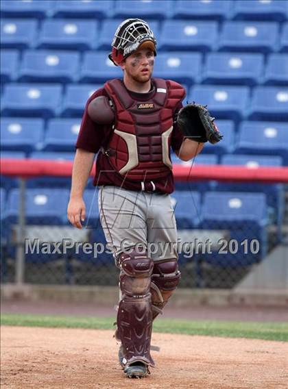 Thumbnail 3 in Tonawanda vs. Westhill (NYSPHSAA Class B Semifinal) photogallery.