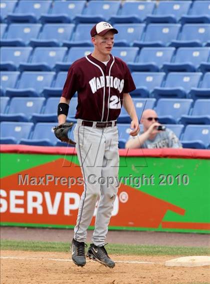 Thumbnail 1 in Tonawanda vs. Westhill (NYSPHSAA Class B Semifinal) photogallery.