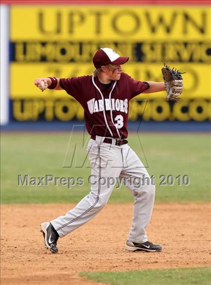 Thumbnail 3 in Tonawanda vs. Westhill (NYSPHSAA Class B Semifinal) photogallery.