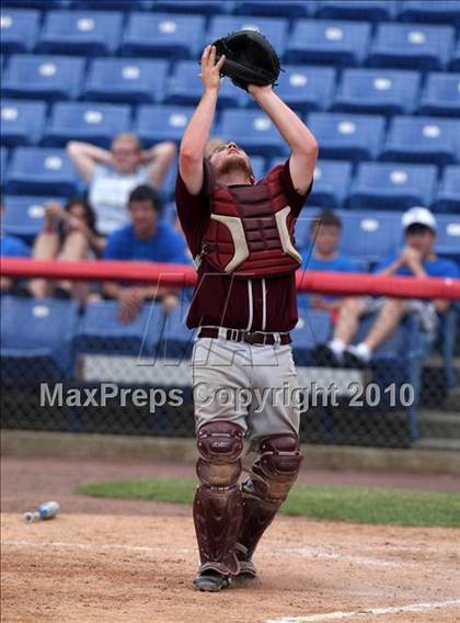 Thumbnail 2 in Tonawanda vs. Westhill (NYSPHSAA Class B Semifinal) photogallery.