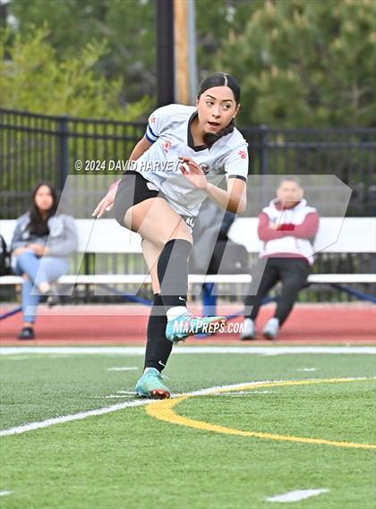 Thumbnail 2 in Bruce Randolf vs. Buena Vista (CHSAA 2A Round 1) photogallery.