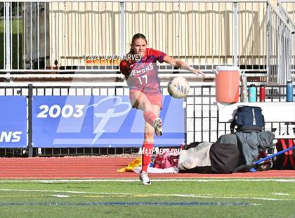 Thumbnail 2 in Bruce Randolf vs. Buena Vista (CHSAA 2A Round 1) photogallery.