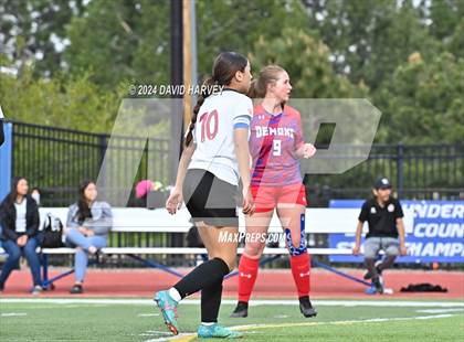 Thumbnail 3 in Bruce Randolf vs. Buena Vista (CHSAA 2A Round 1) photogallery.