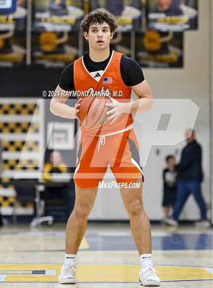 Thumbnail 1 in Shenandoah vs. Greater Latrobe (Raider Christmas Classic) photogallery.