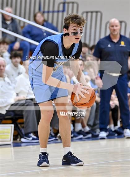 Thumbnail 2 in Shenandoah vs. Greater Latrobe (Raider Christmas Classic) photogallery.