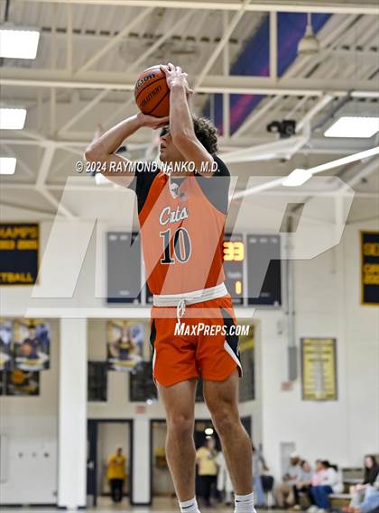 Thumbnail 1 in Shenandoah vs. Greater Latrobe (Raider Christmas Classic) photogallery.