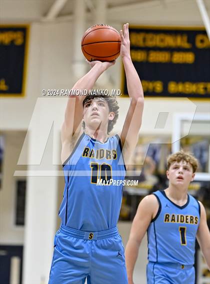 Thumbnail 1 in Shenandoah vs. Greater Latrobe (Raider Christmas Classic) photogallery.