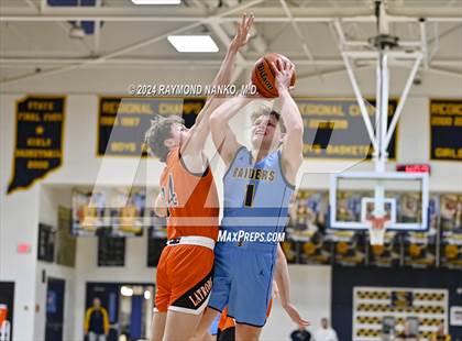 Thumbnail 2 in Shenandoah vs. Greater Latrobe (Raider Christmas Classic) photogallery.