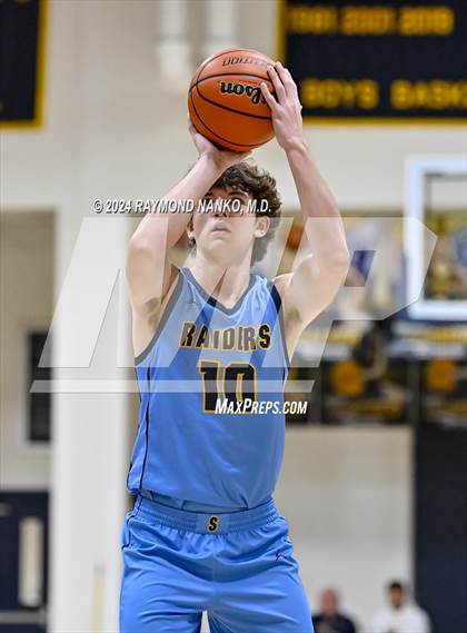 Thumbnail 1 in Shenandoah vs. Greater Latrobe (Raider Christmas Classic) photogallery.