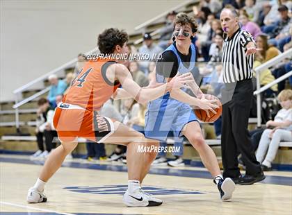 Thumbnail 1 in Shenandoah vs. Greater Latrobe (Raider Christmas Classic) photogallery.