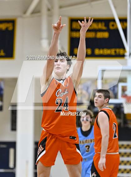 Thumbnail 1 in Shenandoah vs. Greater Latrobe (Raider Christmas Classic) photogallery.