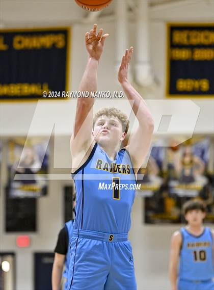 Thumbnail 3 in Shenandoah vs. Greater Latrobe (Raider Christmas Classic) photogallery.