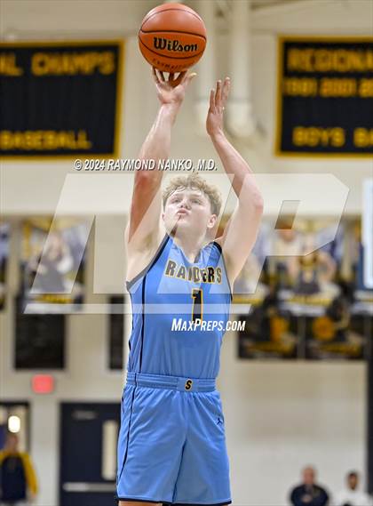 Thumbnail 3 in Shenandoah vs. Greater Latrobe (Raider Christmas Classic) photogallery.