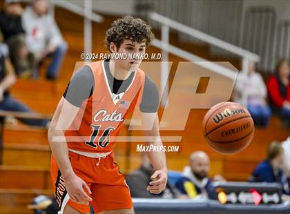Thumbnail 3 in Shenandoah vs. Greater Latrobe (Raider Christmas Classic) photogallery.
