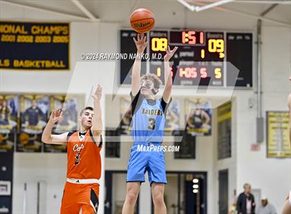 Thumbnail 1 in Shenandoah vs. Greater Latrobe (Raider Christmas Classic) photogallery.
