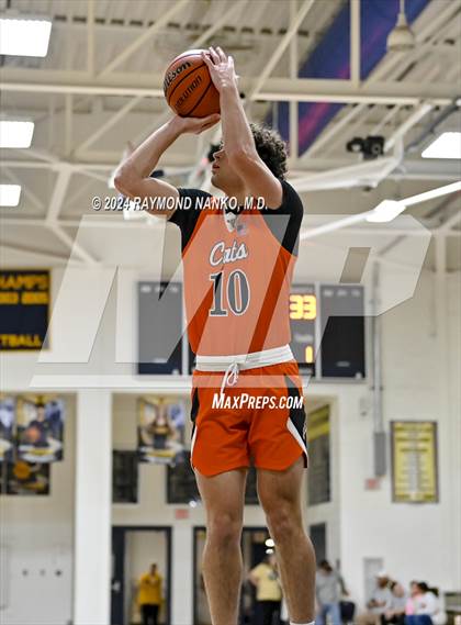Thumbnail 2 in Shenandoah vs. Greater Latrobe (Raider Christmas Classic) photogallery.