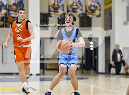 Thumbnail 2 in Shenandoah vs. Greater Latrobe (Raider Christmas Classic) photogallery.