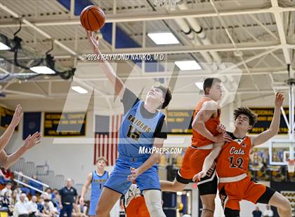 Thumbnail 2 in Shenandoah vs. Greater Latrobe (Raider Christmas Classic) photogallery.