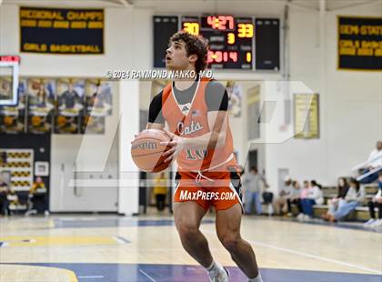 Thumbnail 2 in Shenandoah vs. Greater Latrobe (Raider Christmas Classic) photogallery.