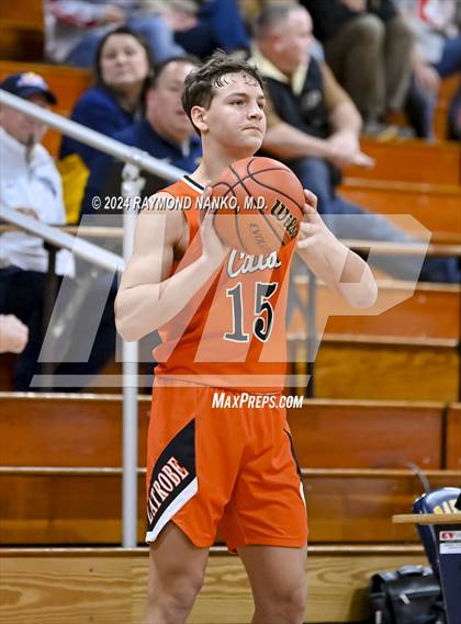 Thumbnail 2 in Shenandoah vs. Greater Latrobe (Raider Christmas Classic) photogallery.