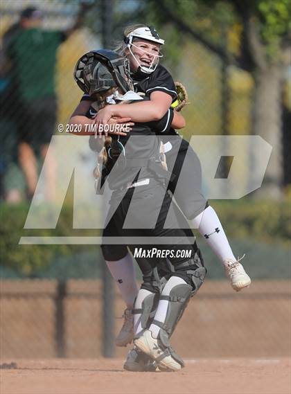 Thumbnail 2 in Cherokee Trail vs. Fossil Ridge (CHSAA 5A Championship) photogallery.