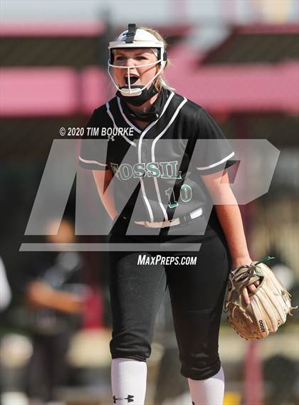 Thumbnail 1 in Cherokee Trail vs. Fossil Ridge (CHSAA 5A Championship) photogallery.