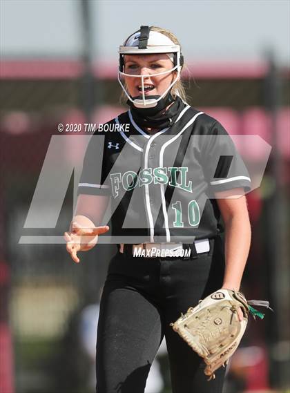 Thumbnail 3 in Cherokee Trail vs. Fossil Ridge (CHSAA 5A Championship) photogallery.