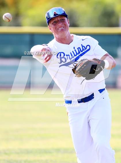 Thumbnail 1 in Kirtland Central vs. Cherry Creek (Coach Bob National Invitational) photogallery.