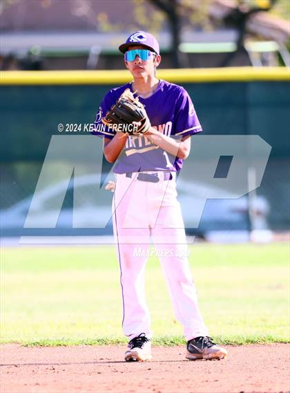 Thumbnail 2 in Kirtland Central vs. Cherry Creek (Coach Bob National Invitational) photogallery.