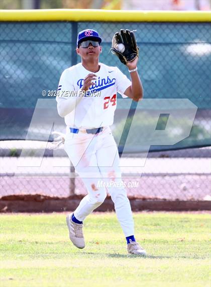 Thumbnail 3 in Kirtland Central vs. Cherry Creek (Coach Bob National Invitational) photogallery.