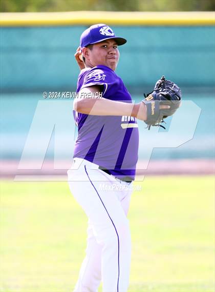 Thumbnail 2 in Kirtland Central vs. Cherry Creek (Coach Bob National Invitational) photogallery.