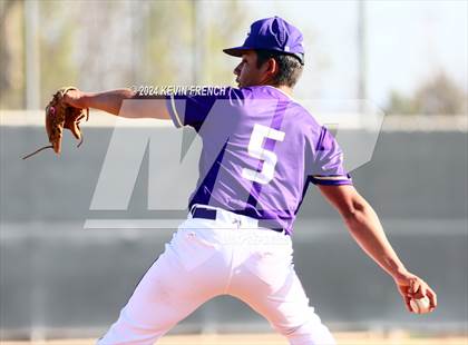 Thumbnail 2 in Kirtland Central vs. Cherry Creek (Coach Bob National Invitational) photogallery.