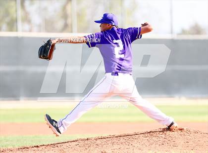 Thumbnail 2 in Kirtland Central vs. Cherry Creek (Coach Bob National Invitational) photogallery.