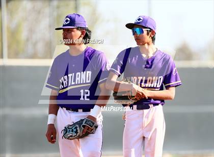 Thumbnail 2 in Kirtland Central vs. Cherry Creek (Coach Bob National Invitational) photogallery.
