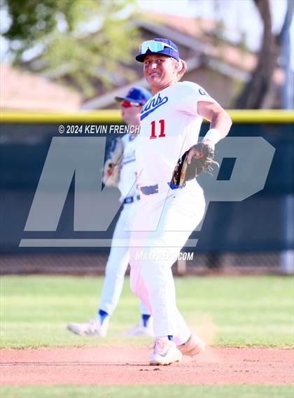 Thumbnail 2 in Kirtland Central vs. Cherry Creek (Coach Bob National Invitational) photogallery.