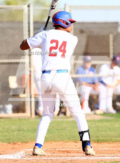 Thumbnail 1 in Kirtland Central vs. Cherry Creek (Coach Bob National Invitational) photogallery.