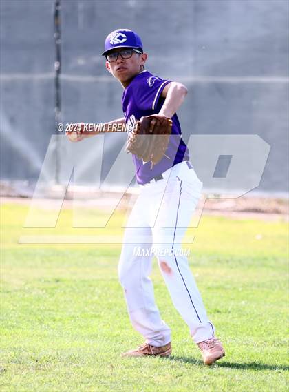 Thumbnail 3 in Kirtland Central vs. Cherry Creek (Coach Bob National Invitational) photogallery.