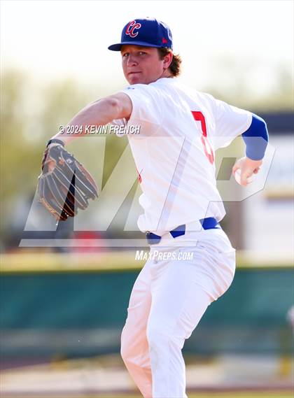 Thumbnail 2 in Kirtland Central vs. Cherry Creek (Coach Bob National Invitational) photogallery.
